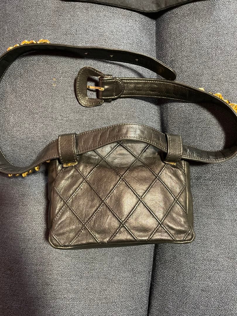 シャネルCHANEL ブラック ウエストポーチバッグ　ヴィンテージ