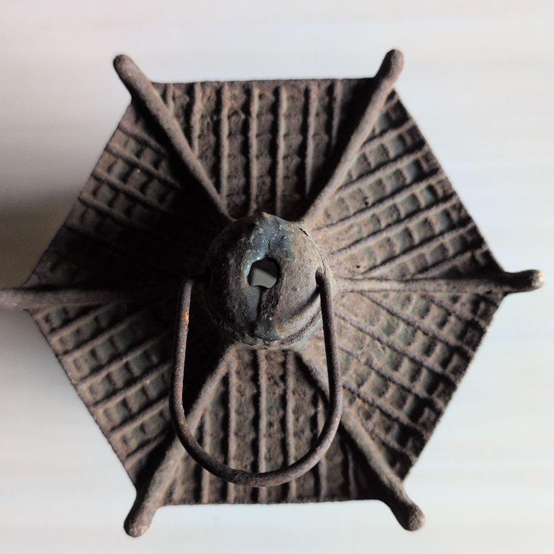 アンティーク灯籠　鉄製灯籠　レトロ