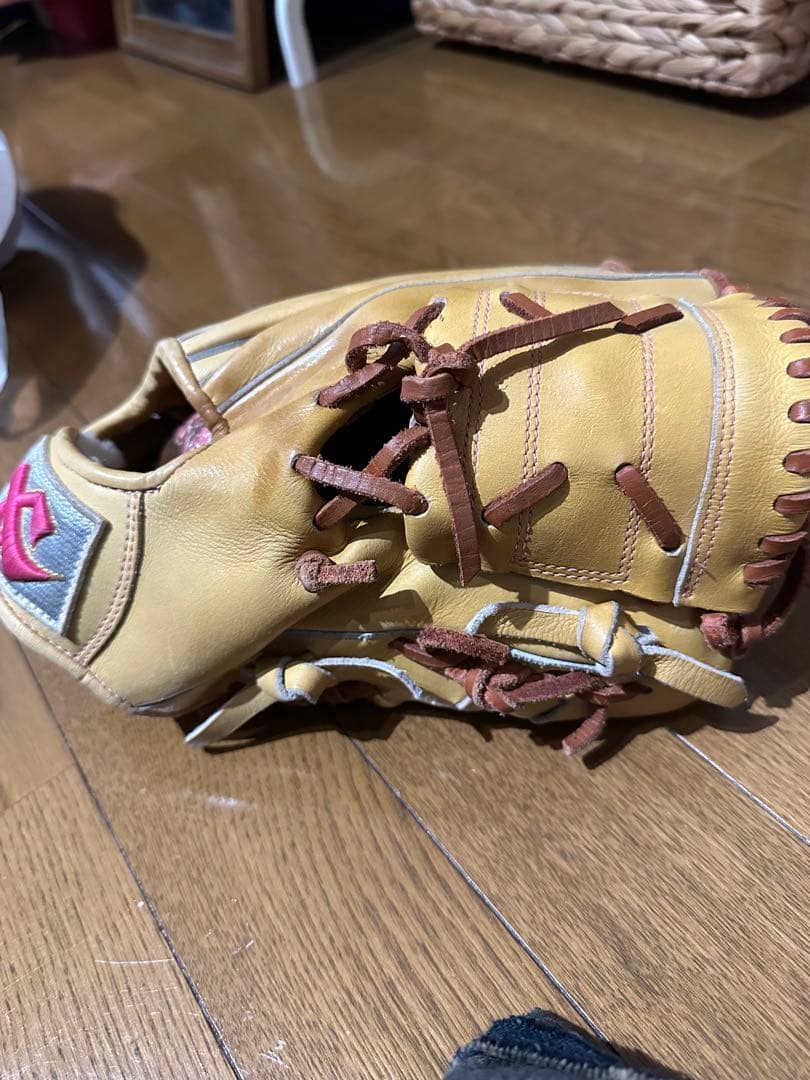 DEFINE（ディファイン）　スポーツマリオ　オリジナルグローブ