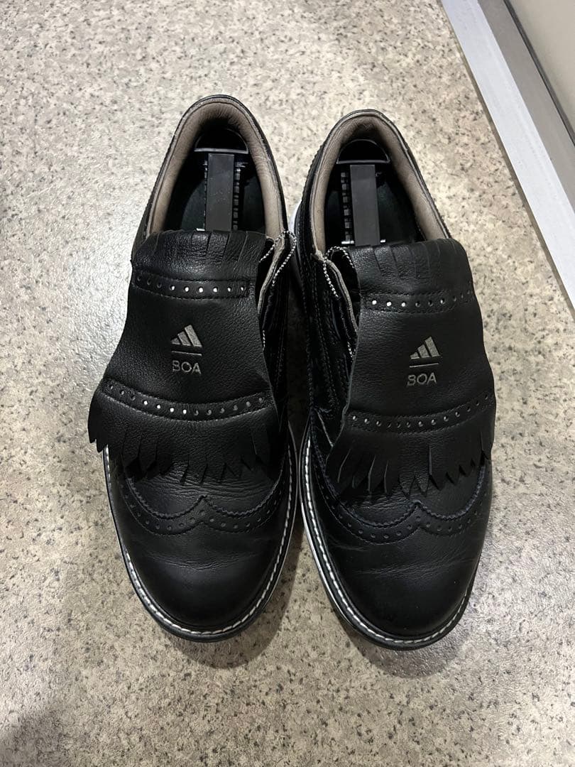 ゴルフシューズ アディダス