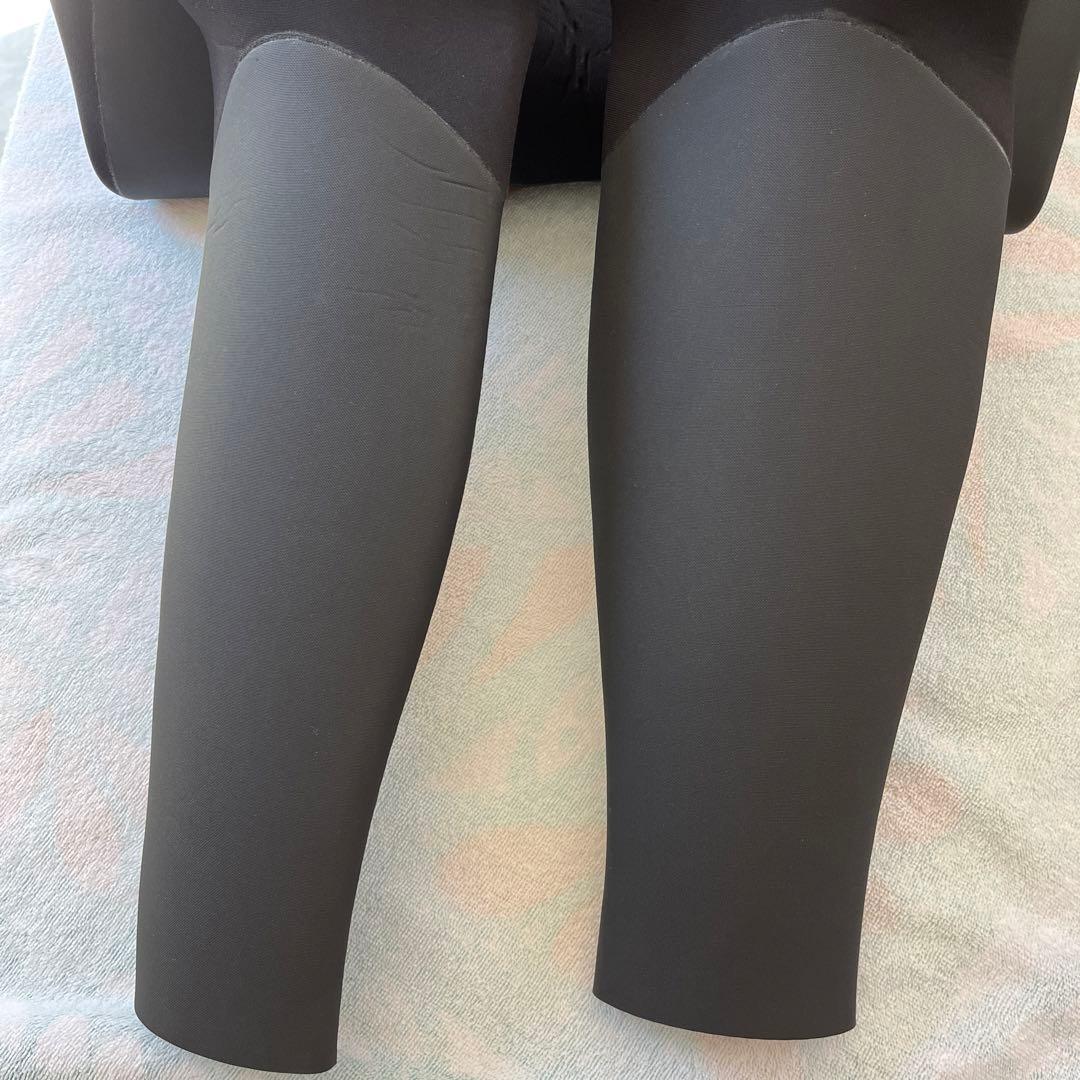 オニール　新品スーパーフリークセミドライ　メンズL