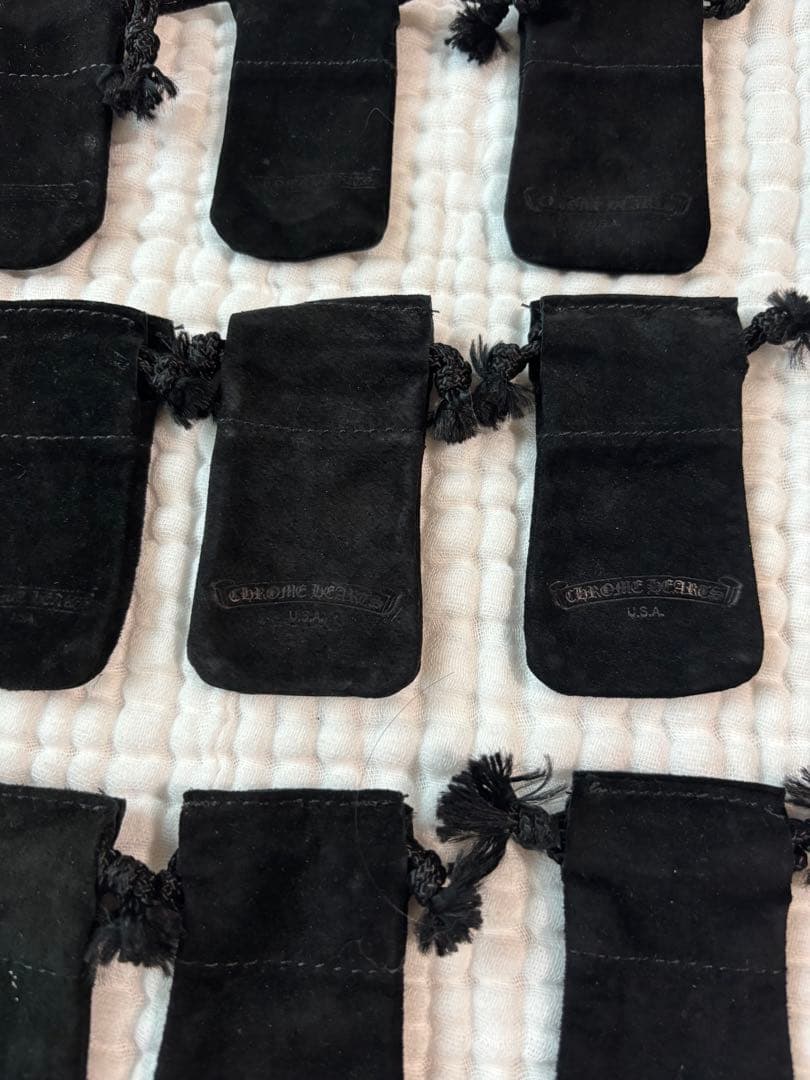 【クロムハーツ】皮袋30枚　シルバー磨き　紙袋