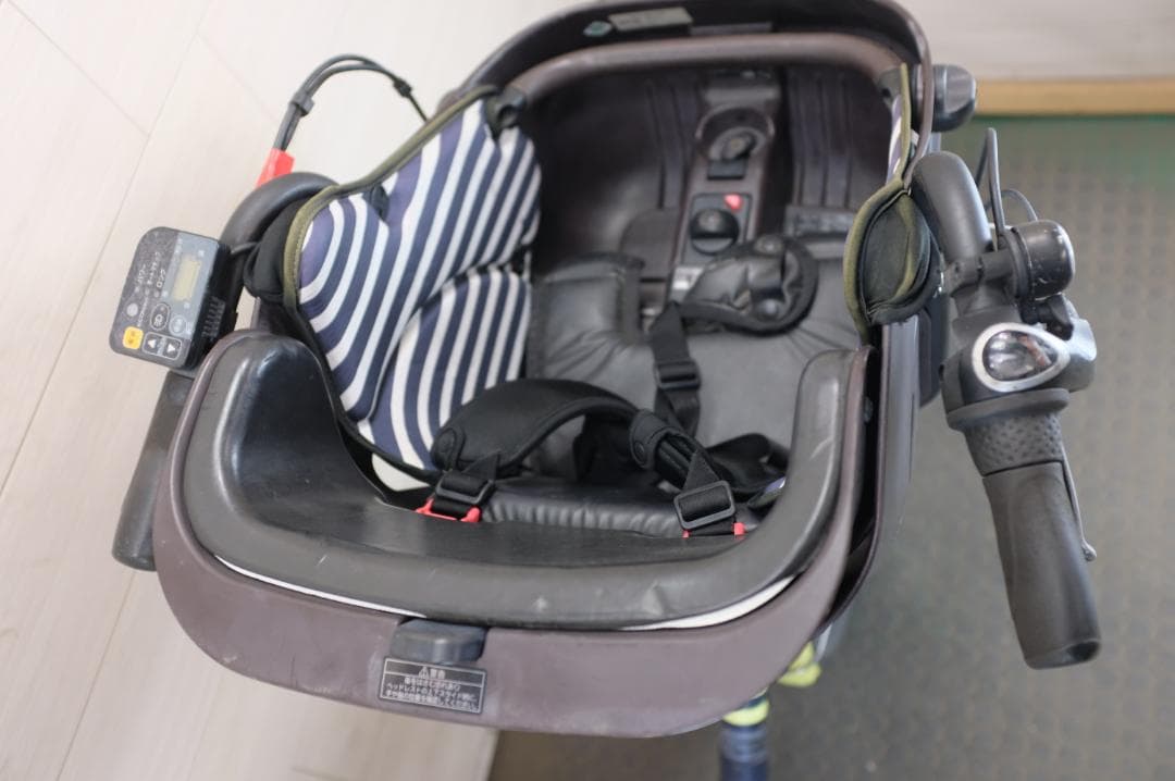 優*様 良品★パナソニック ギュット　　20インチ　3段　8.9Ah（5点灯）充