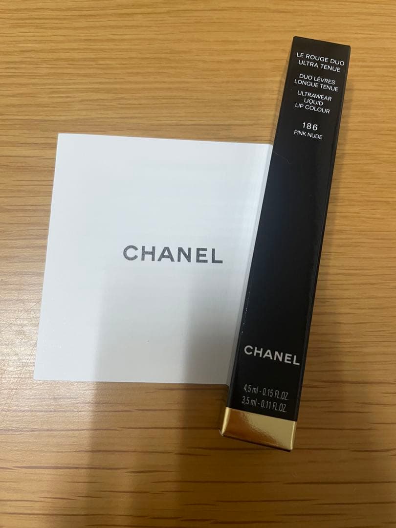 CHANEL ル ルージュ デュオ ウルトラトゥニュ 186 ピンクヌード