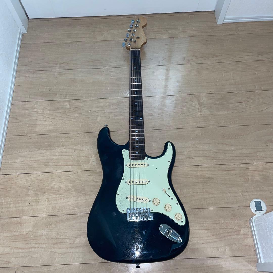 高級ピックアップ搭載　いい音　ストラトキャスタータイプ　弦高調整済み　です