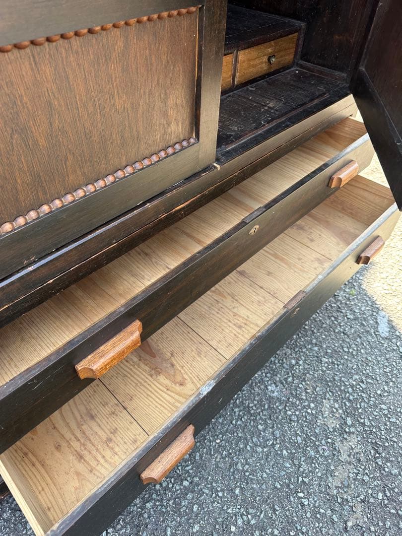 瞬間的値下げ❗️アンティーククローゼット箪笥洗浄済み！100年以上前！