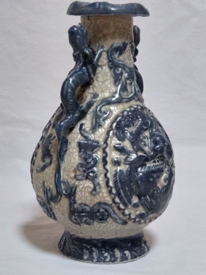 中国美術　骨董　青龍　花瓶　置き物