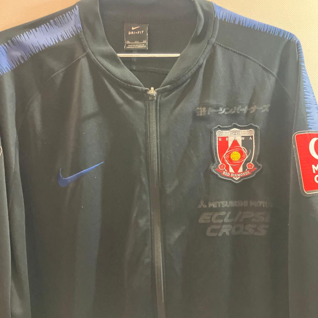 浦和レッズ　トレーニングトップ 3XL