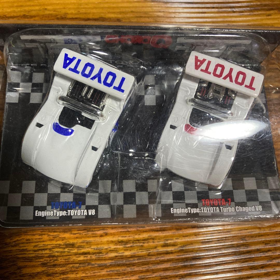 TOYOTA V8 & Turbo Charged V8 ミニカー2台セット