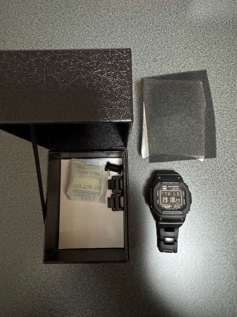 美品！カシオ ジーショック GW-M5610BC-1JF 電波ソーラー スピード