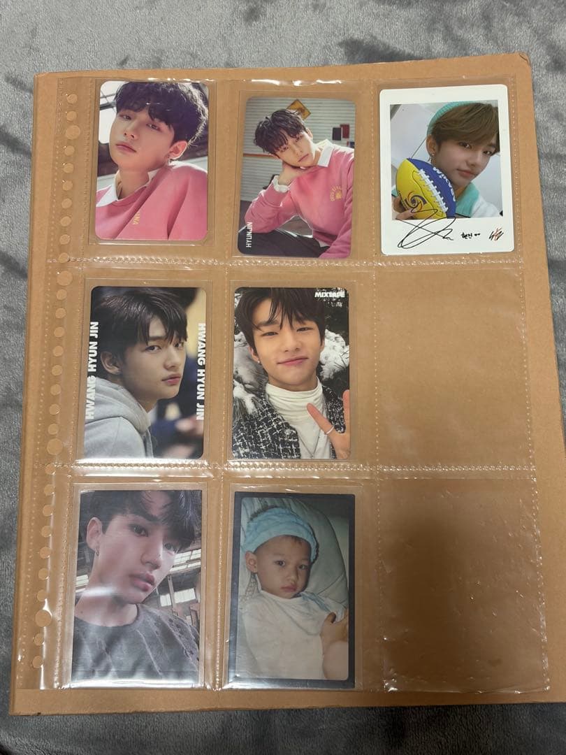 StrayKids ヒョンジン トレカ 缶バッジ