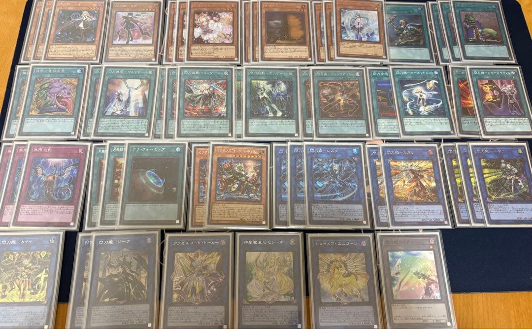 【引退品】レアカード、レアスリーブ多数！！遊戯王 引退品 まとめ売り