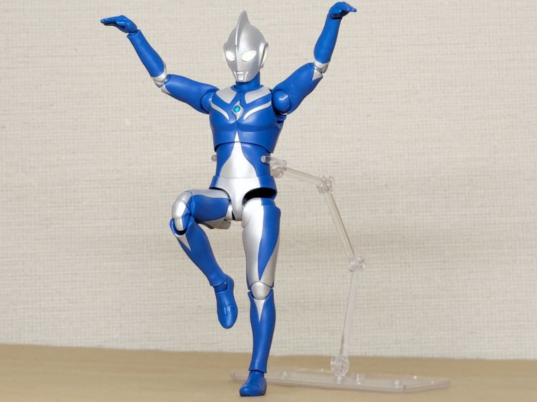 S.H.Figuarts ウルトラマンコスモス＆怪獣 ソフビ4匹＆おまけ