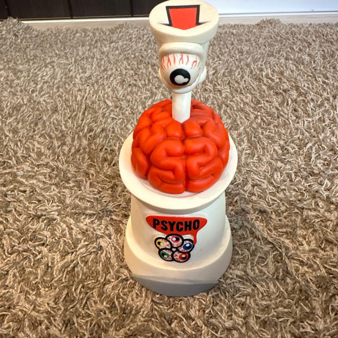 PSYCHO 脳型フィギュア