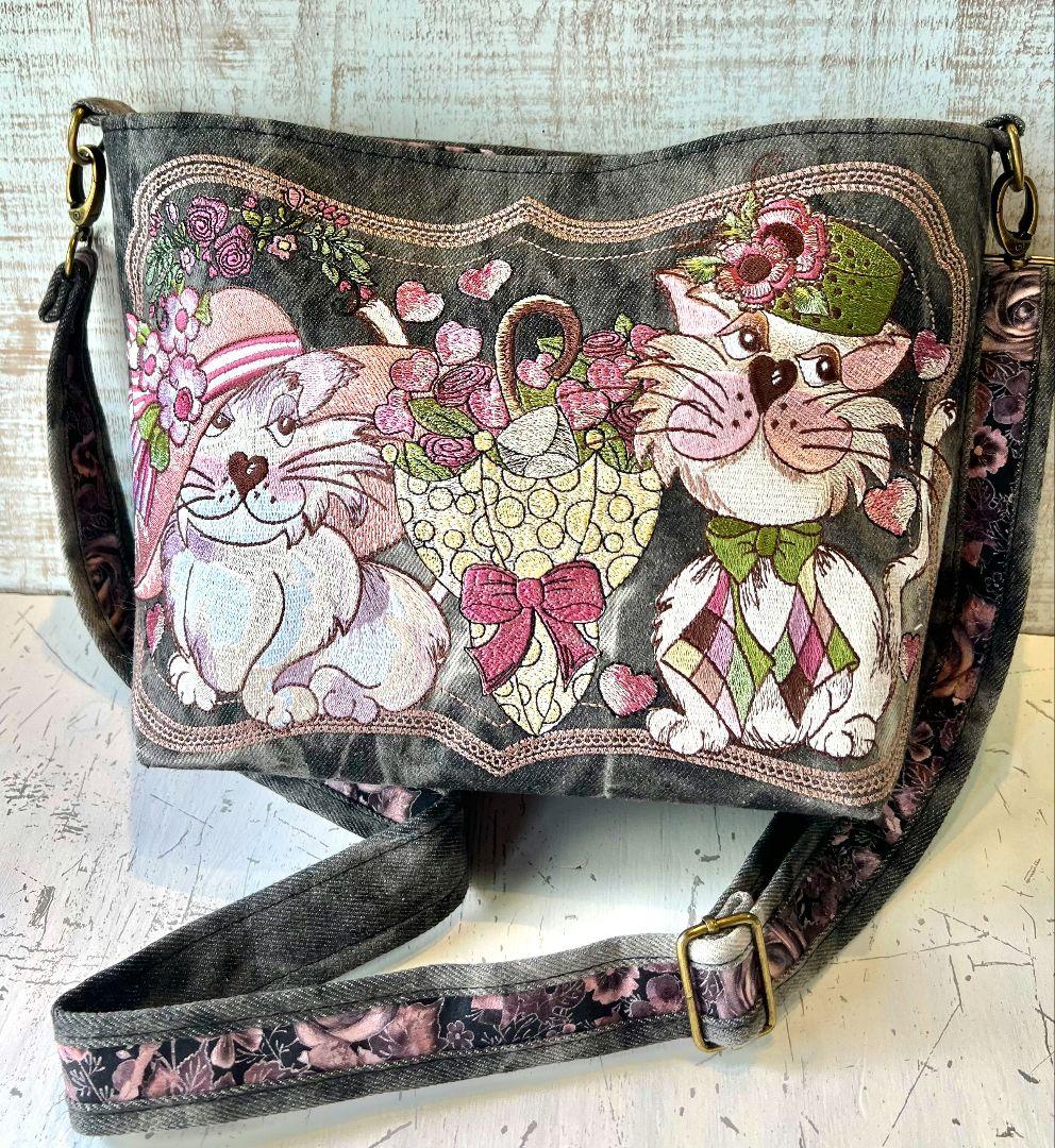 ※リクエスト品※ロラライハリス♡ブラックWデニム♡刺繍のショルダーバッグ