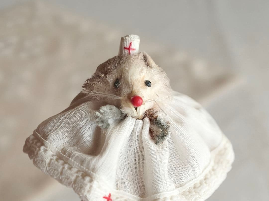 * vintage figure ✙ * 赤十字の ネズミさん SET