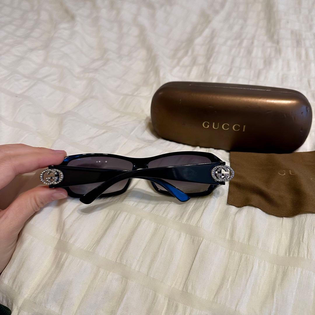 GUCCI ブラック サングラス ケース付き