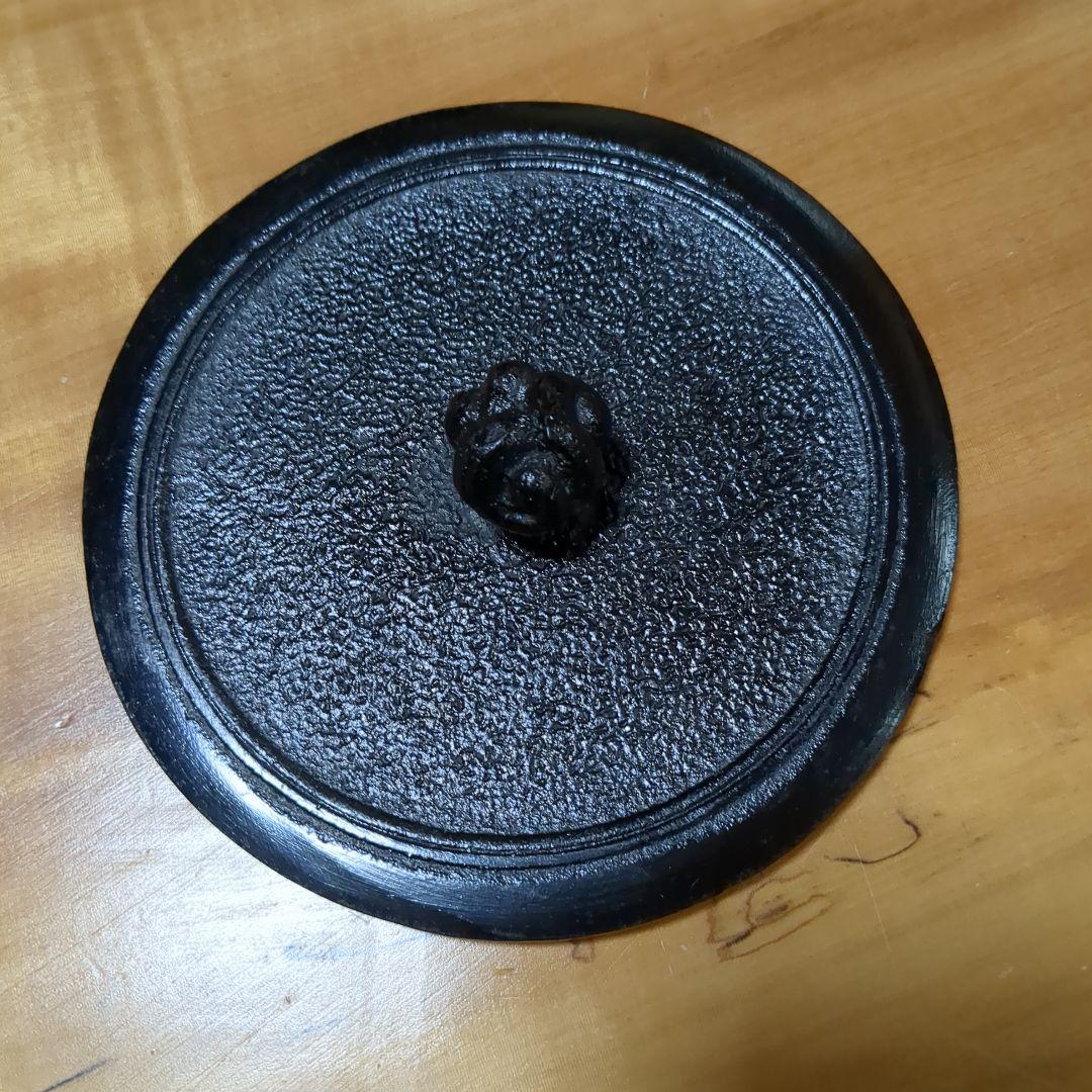 南部鉄瓶　昭和期造牡丹模様