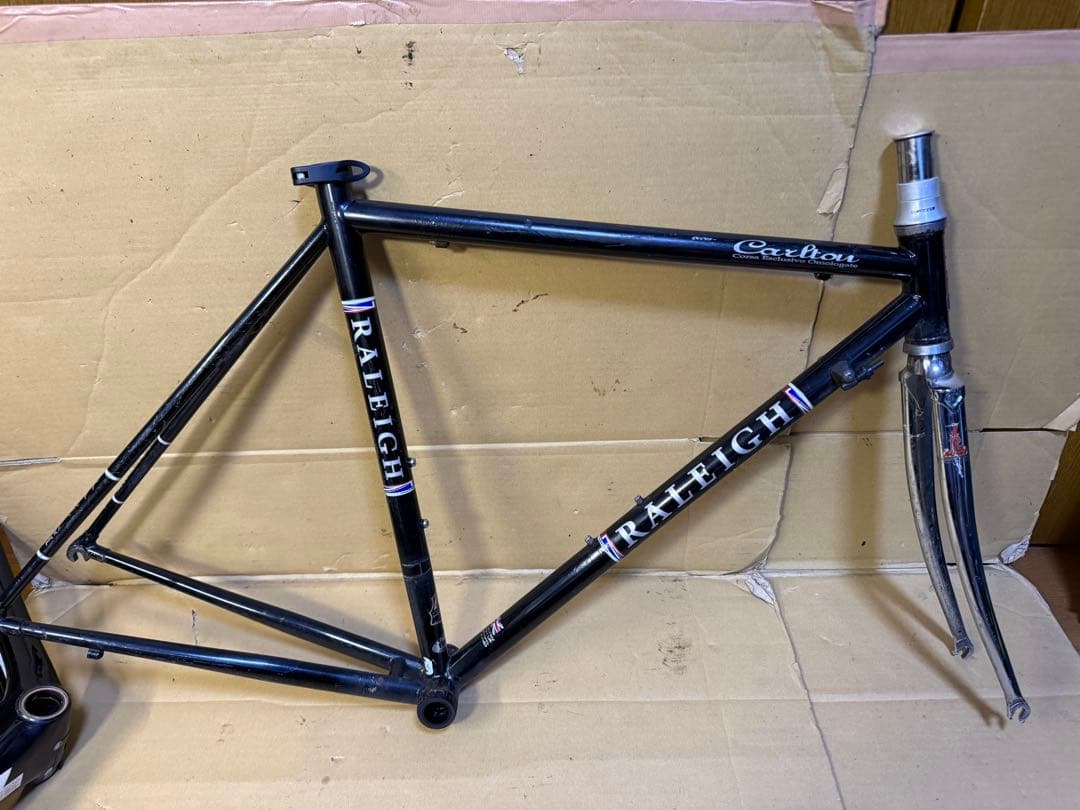 RALEIGH ラレー　カールトン　クロモリロードバイク