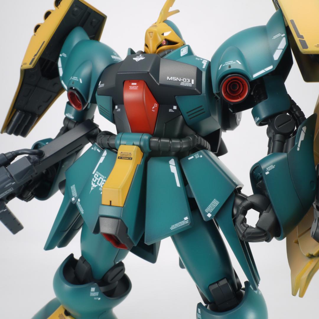 ガンプラ　HG ヤクト・ドーガ（ギュネイ機）　全塗装　完成品
