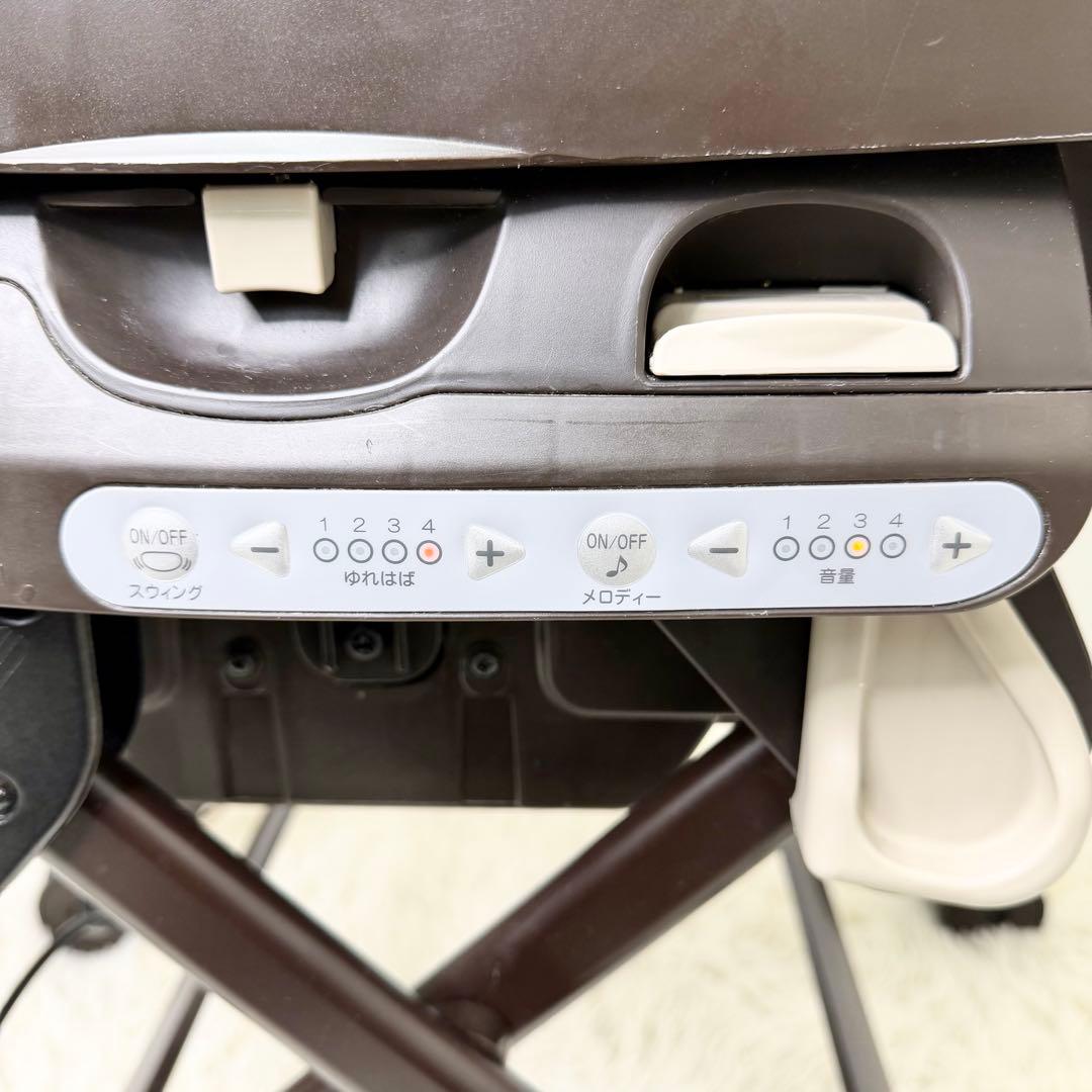 美品 Combi ネムリラAT BEDi 電動 ハイローチェア オートスイング