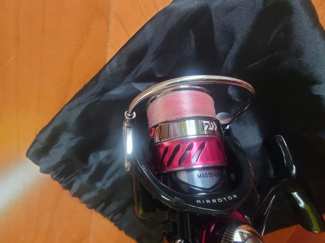 ダイワ　月下美人　mx2004　リール　（週末限定で9000→8500円）