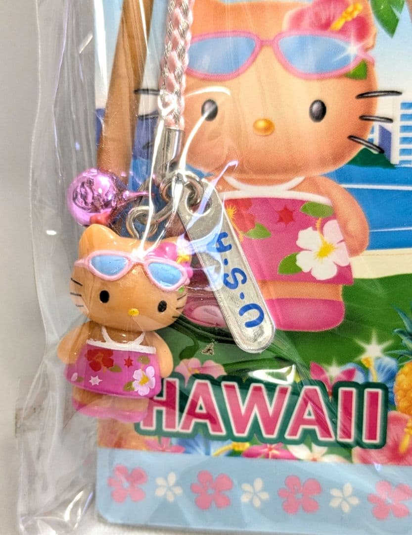 J*_様 日焼けハローキティ ハワイ サングラス　根付　201未開封