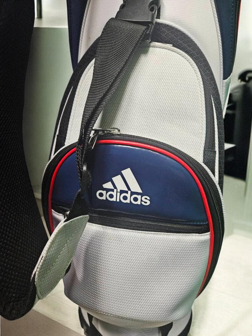 送料無料/超美品　adidas ゴルフバッグ トリコロール