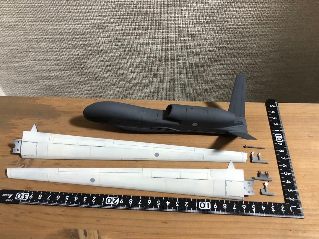 航空自衛隊　RQ-4B プラモデル