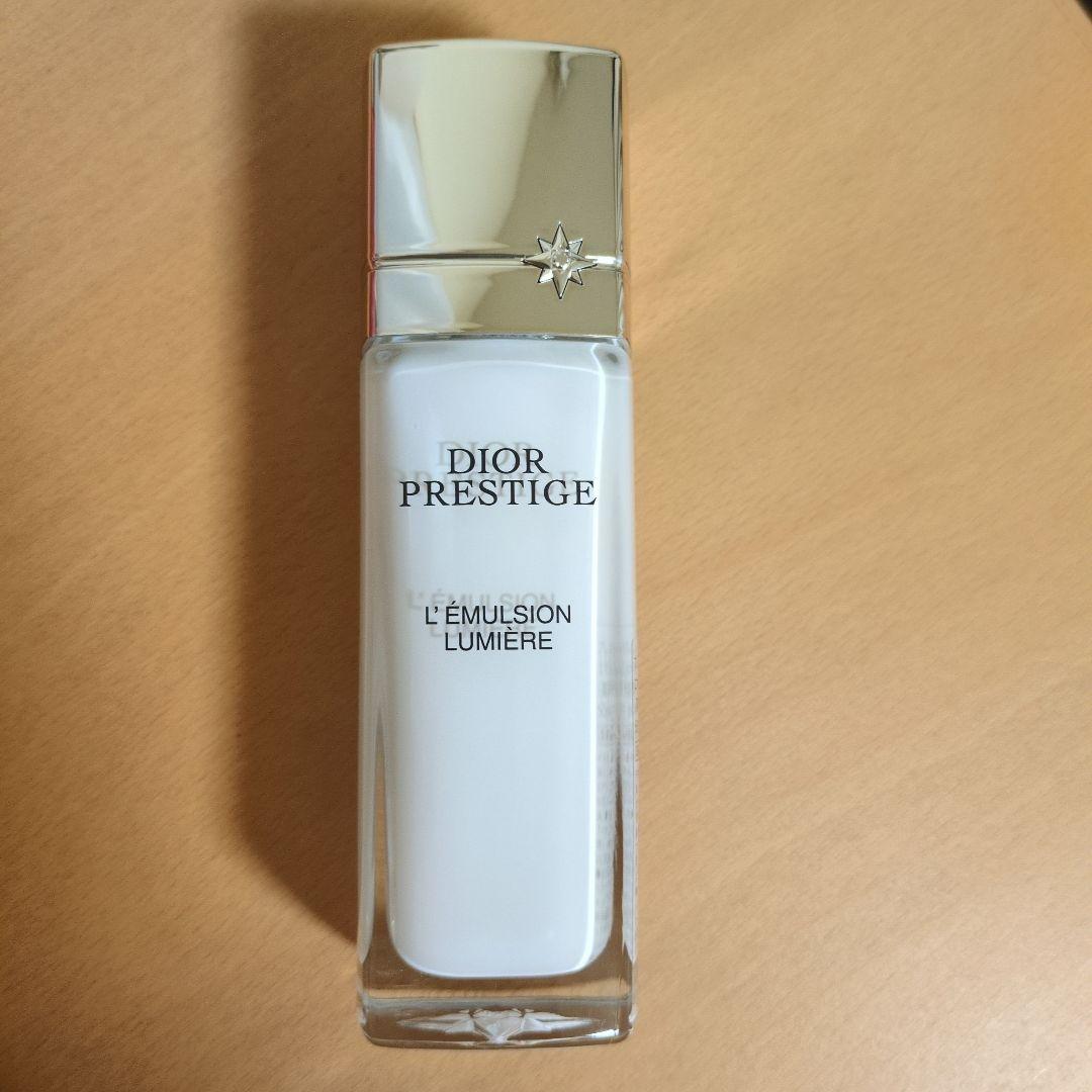 ディオール　プレステージ　ホワイト　リンクル　エマルジョン　ルミエール　50ml
