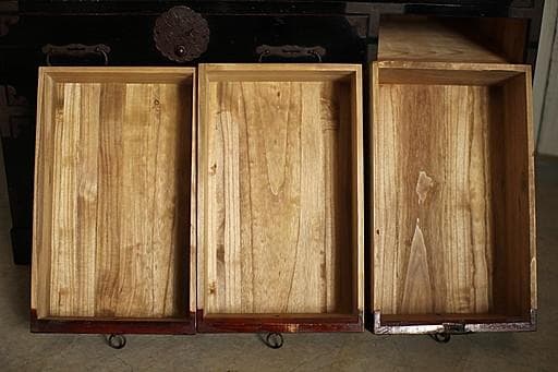 綺麗な丸金具庄内箪笥　抽斗6杯　タンス　収納　古家具　古民家　時代家具