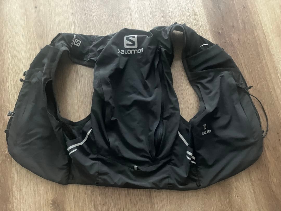 H*S様 Salomon ランニングベスト XS ブラック　SENSE PRO