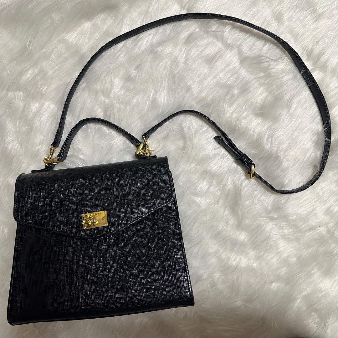 courregesクレージュ2wayハンドバッグショルダーバッグ黒金ロゴ レザー