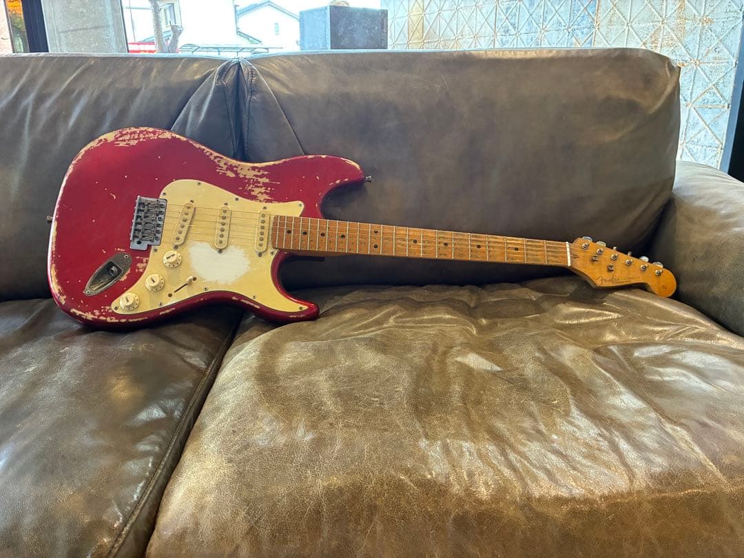 ストラトキャスター　ハードレリック