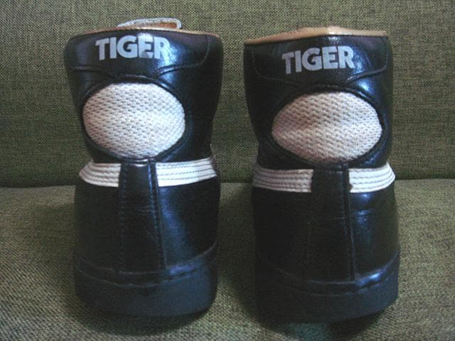 t*n様 アシックス ジャパン L 黒 28cm asics tiger jap