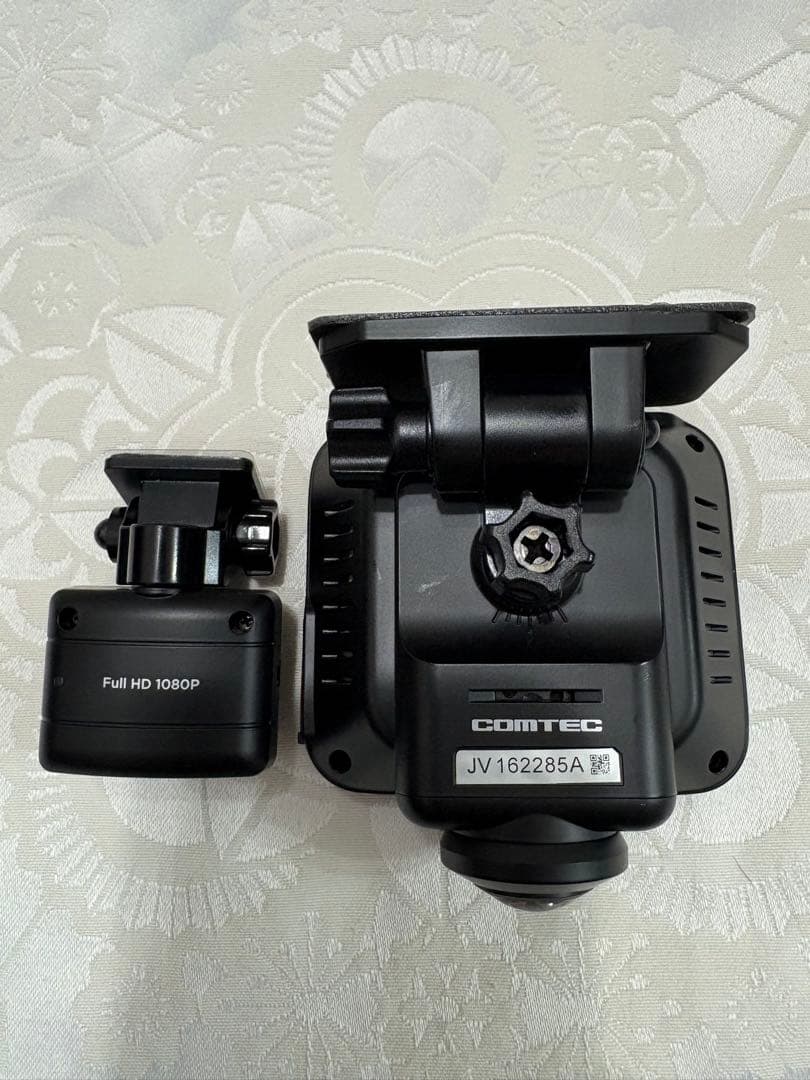 【送料無料❗️】コムテック ドライブレコーダー ZDR-037 本体、リアカメラ