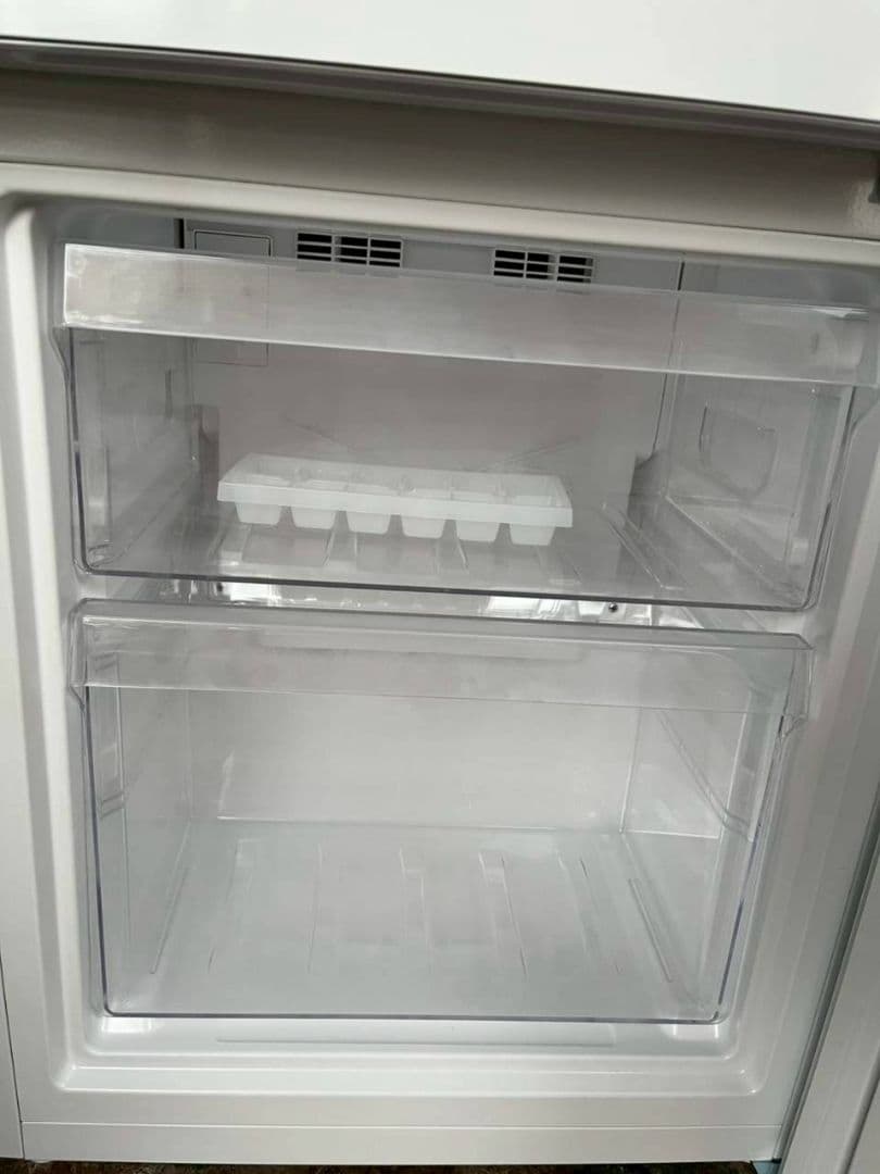 山田Haierノンフロン冷凍冷蔵庫　2024年製　JR-NF121C　配送