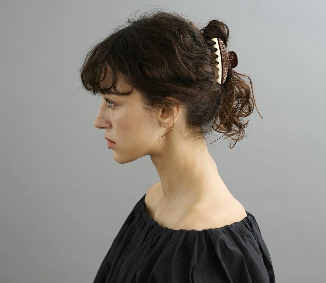 アレクサンドルドゥパリ ヴァンドームクリップ M 黒 ゴールド スワロ 新品