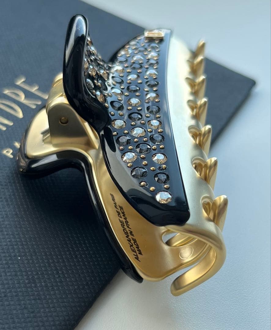 アレクサンドルドゥパリ ヴァンドームクリップ M 黒 ゴールド スワロ 新品