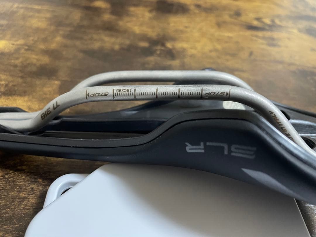 パーツ selle ITALIA SLR BOOST SUPERFLOW Ti316