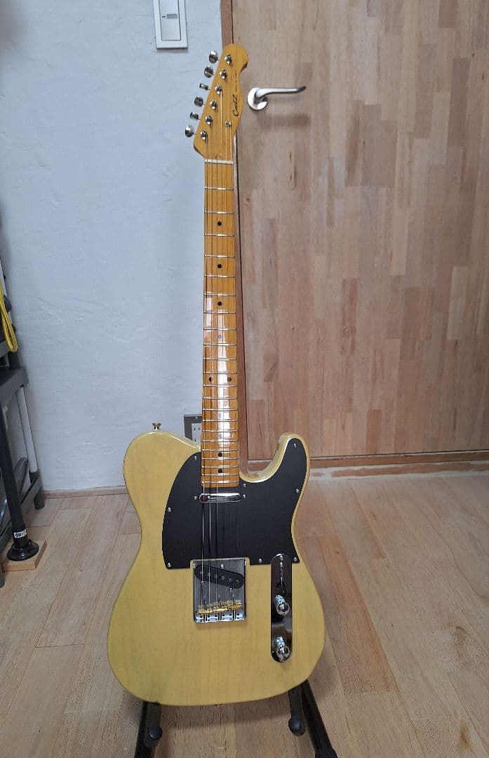 日本製　テレキャスター　フジゲン　美品　エレキギター　調整済　ダダリオ新品弦