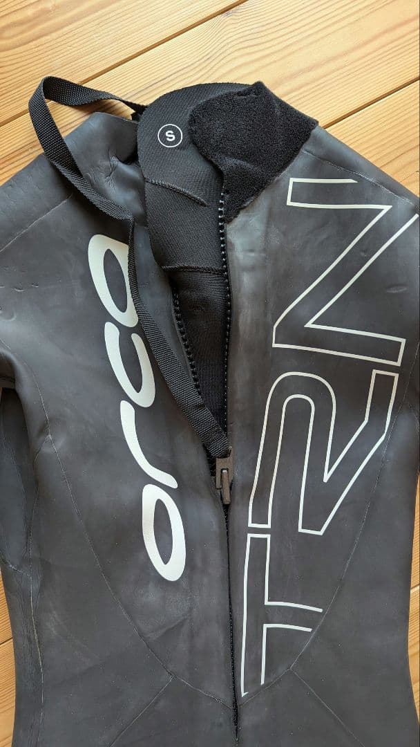 オルカorca レディースSサイズ TRN ウェットスーツ 黒/ピンク