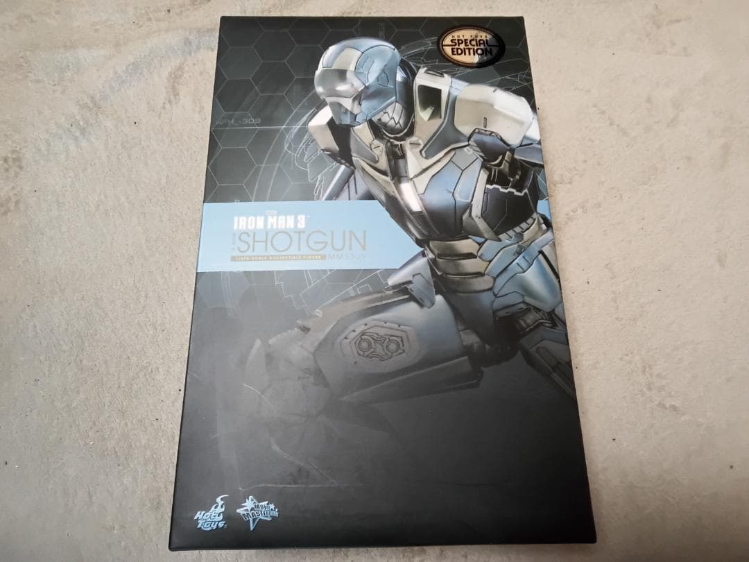 M*N様 ホットトイズ アイアンマン マーク40 ショットガン