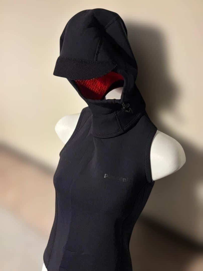 Patagonia Inner Hooded Vest 新品未使用 Size 8