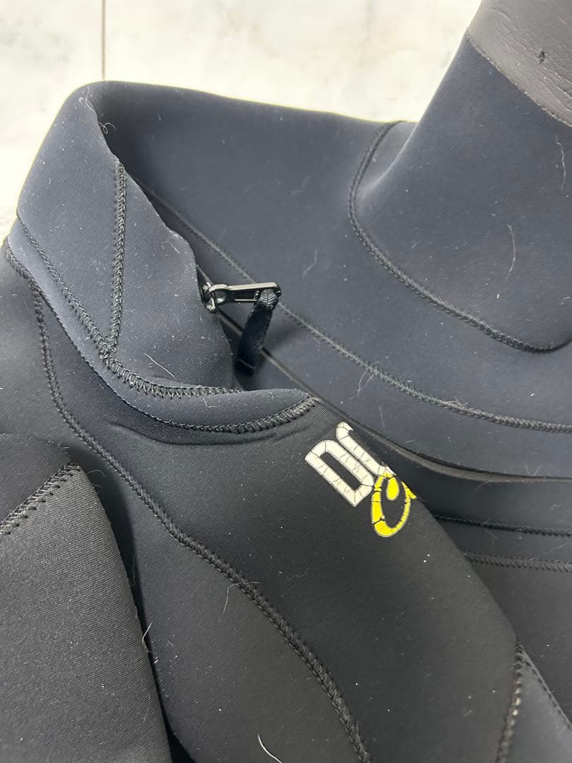 DOVE フルスーツ ブラックMサイズ