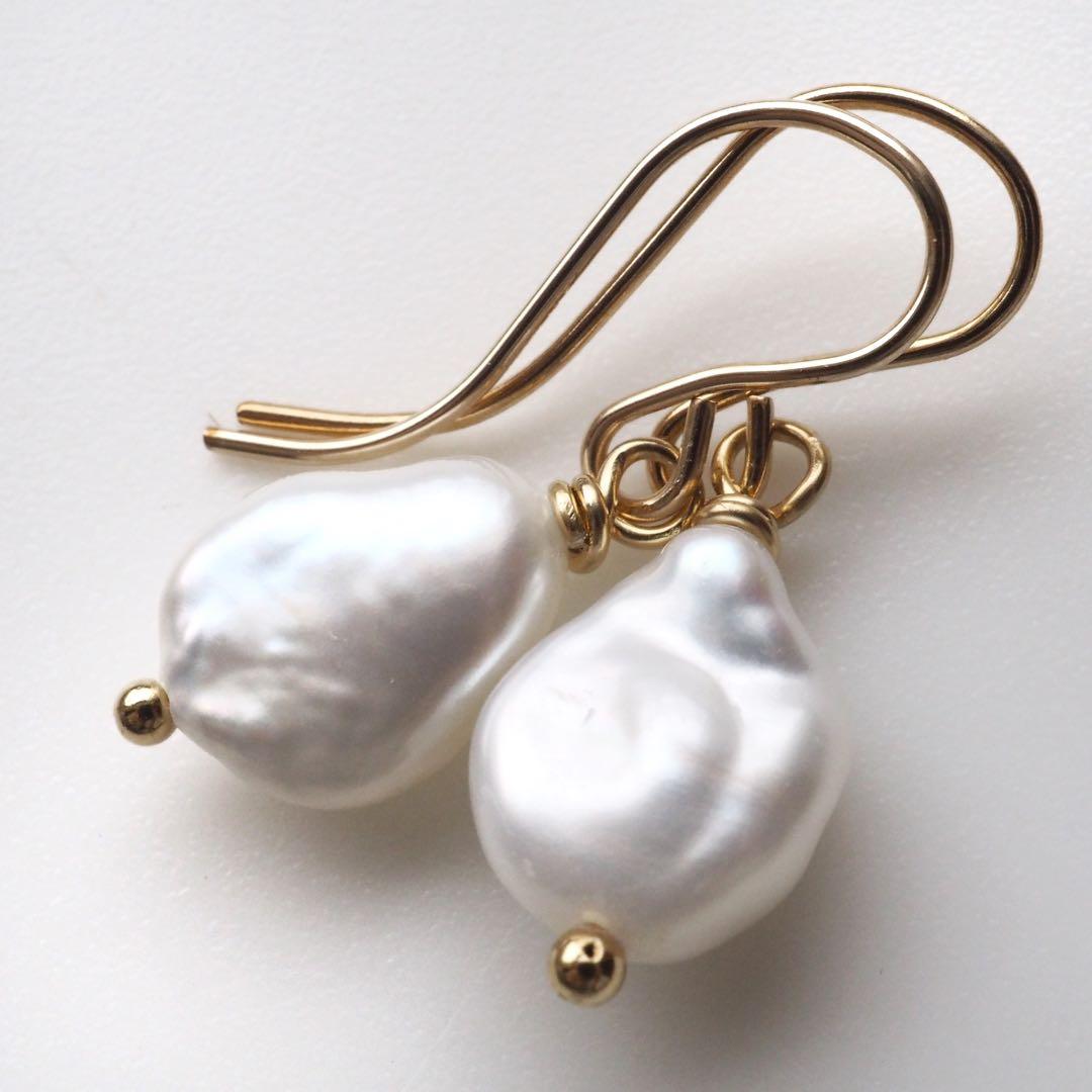 【Chikarin】天然水晶のバタフライモチーフネックレストップ