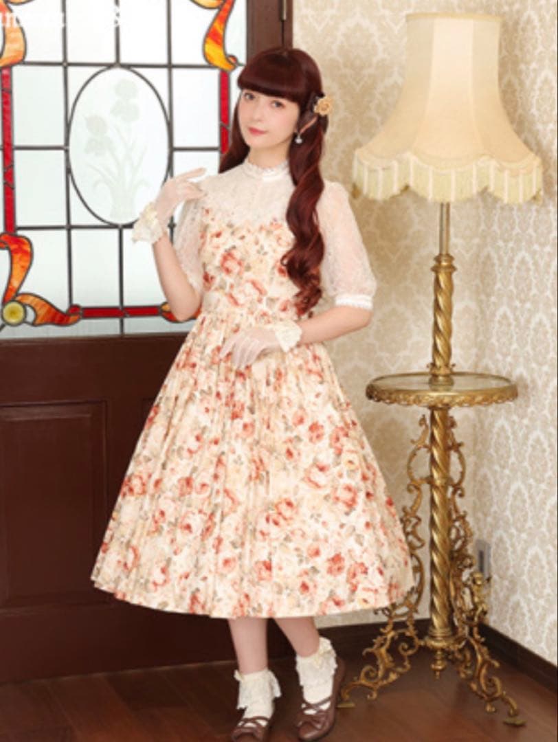 Innocent World クイーン・エリザベス・ローズワンピース