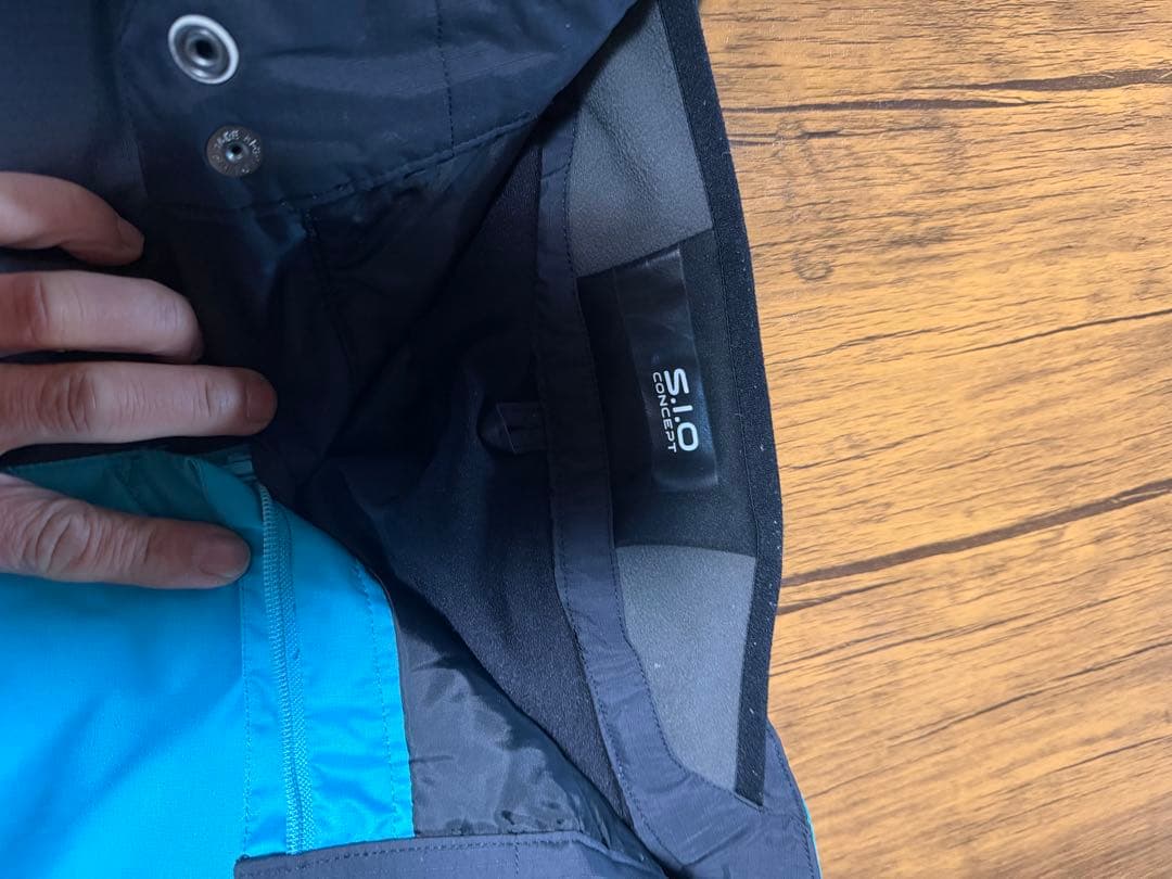 DESCENTE スキーウェア 女性用 青黒