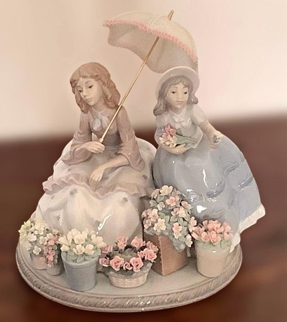 リヤドロ　花売りの姉妹　Vendiendo flores 5537 美品