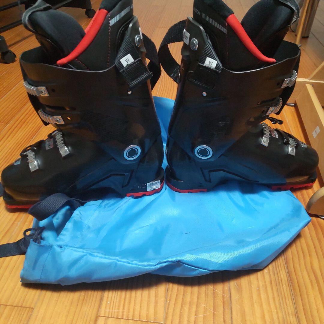 美品。未使用に近い。サロモン　スキーブーツ　正規品。
